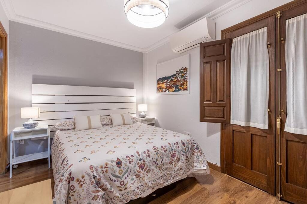 Pangsapuri Con Terraza A 4 Minutos De La Catedral Granada